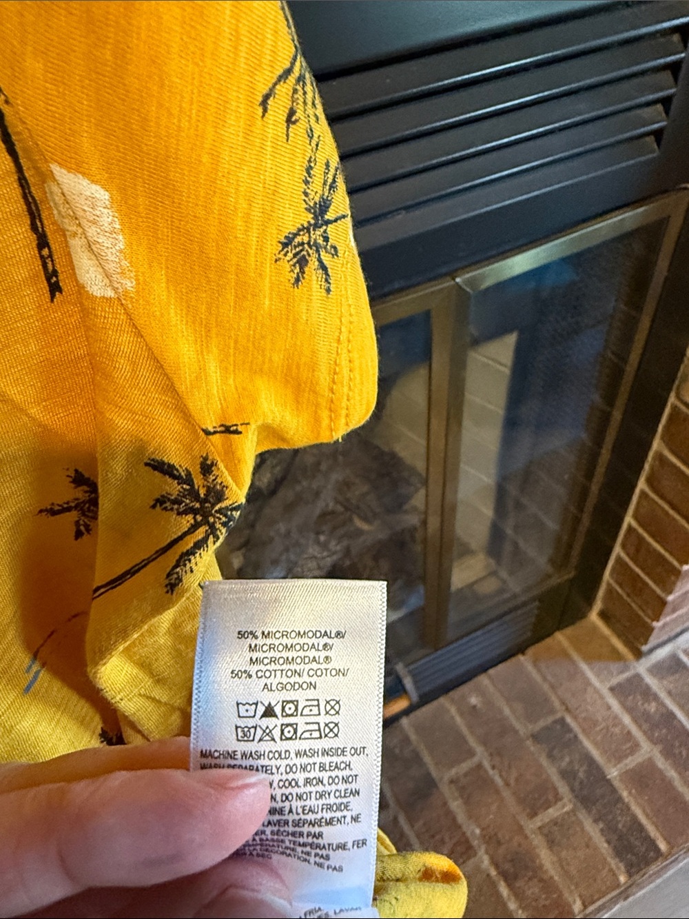 Lucky Brand Mustard Yellow Palm Tree Print Short Sleeve Tee - Picture 3 of 4